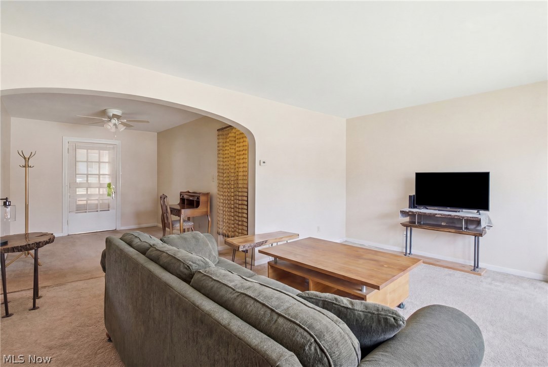 4079 Okalona Road South Euclid OH 44121