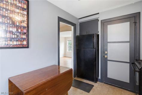 4079 Okalona Road South Euclid OH 44121