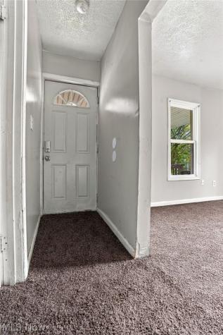 367 Fuller Street Akron OH 44306