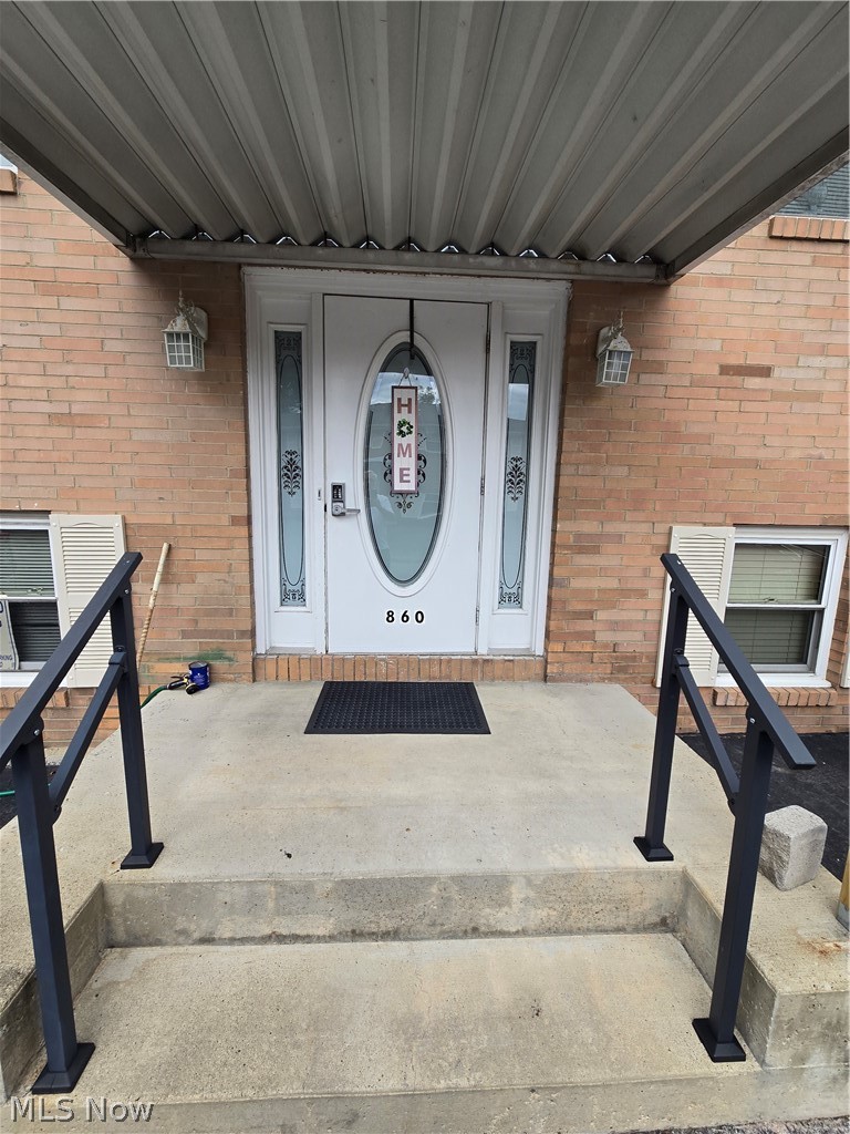 860 Mathews Road Youngstown OH 44512