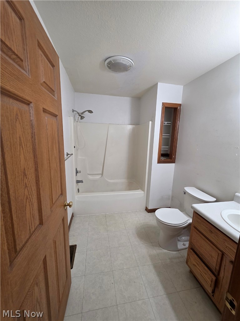 139 Meadowpark Drive Cambridge OH 43725