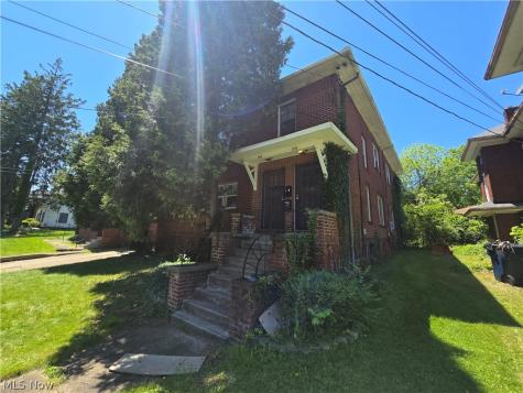 2424 Elm Street Youngstown OH 44505