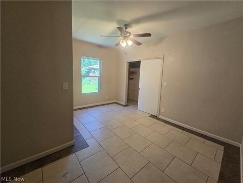 2424 Elm Street Youngstown OH 44505