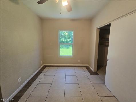 2424 Elm Street Youngstown OH 44505