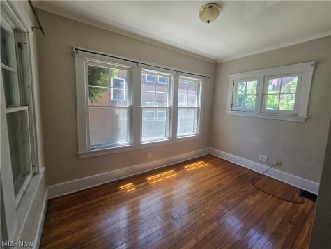 2424 Elm Street Youngstown OH 44505