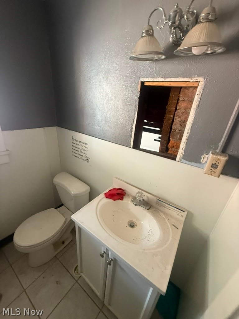 1261 E 71st Street E Cleveland OH 44103