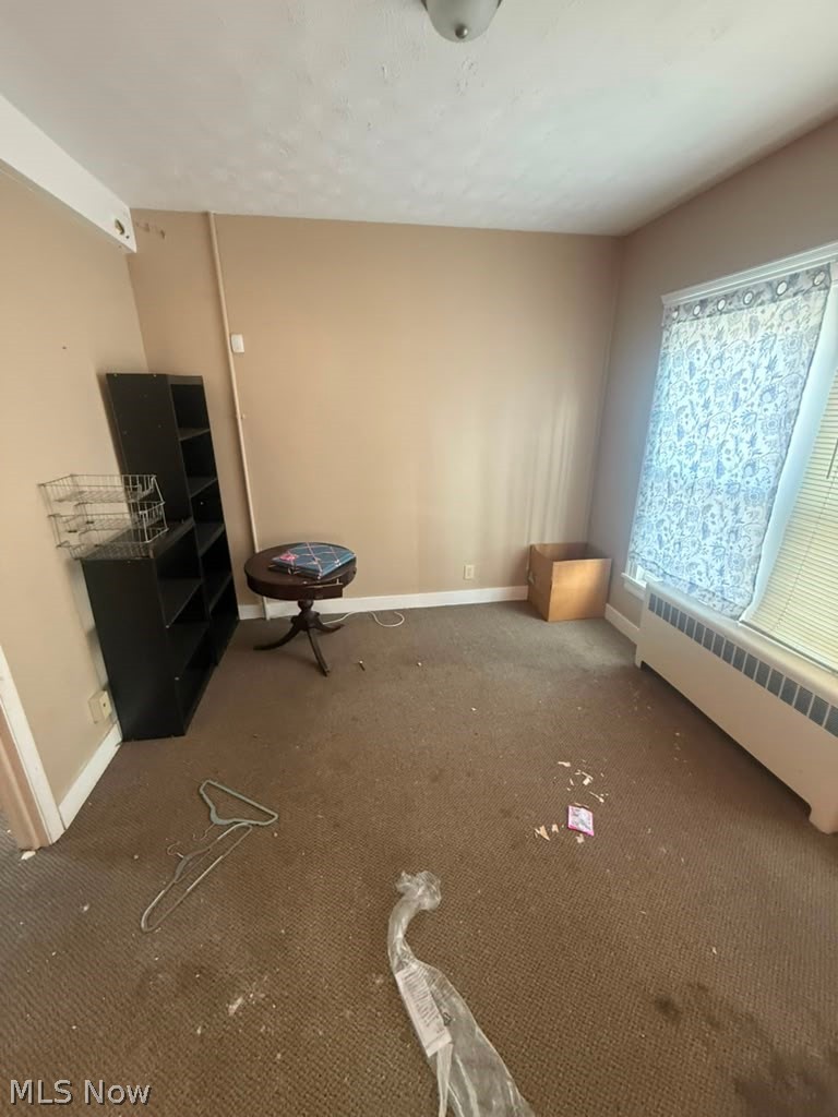 1261 E 71st Street E Cleveland OH 44103