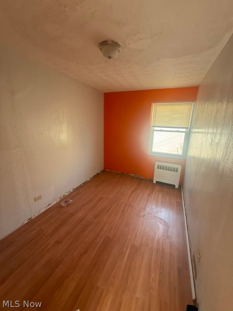 1261 E 71st Street E Cleveland OH 44103