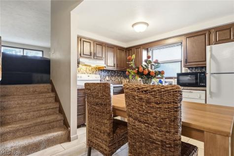 1401-1403 Lindenwood Drive Lorain OH 44053
