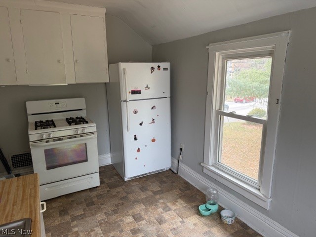 1537 Wooster Road W Norton OH 44203