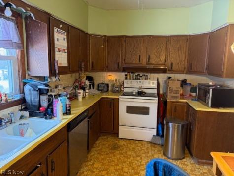 1537 Wooster Road W Norton OH 44203