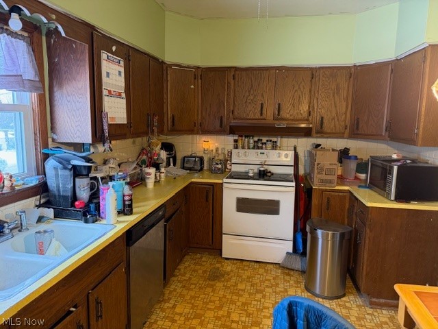 1537 Wooster Road W Norton OH 44203