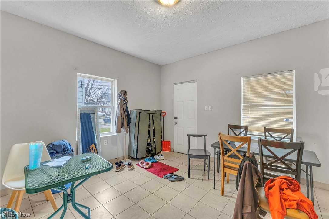 3305 Roanoke Avenue Cleveland OH 44109