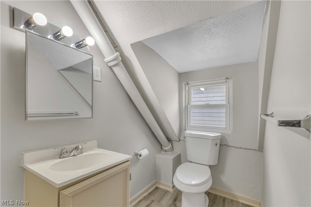 3305 Roanoke Avenue Cleveland OH 44109