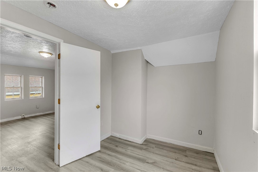 3305 Roanoke Avenue Cleveland OH 44109
