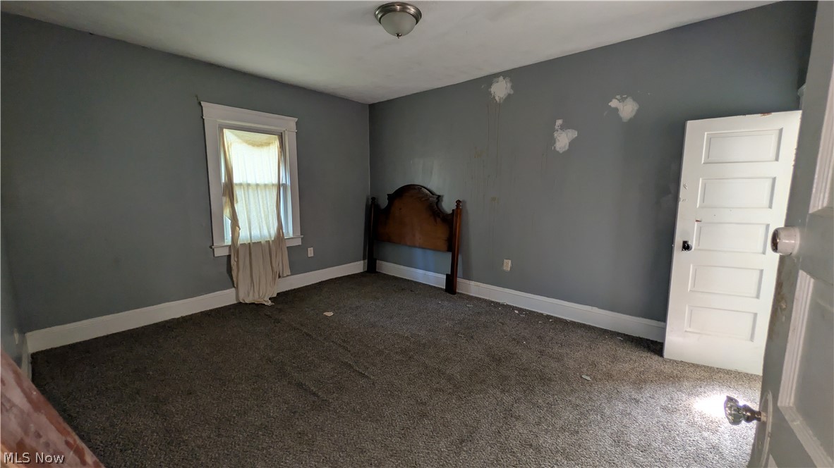 9013 Harris Avenue Cleveland OH 44104