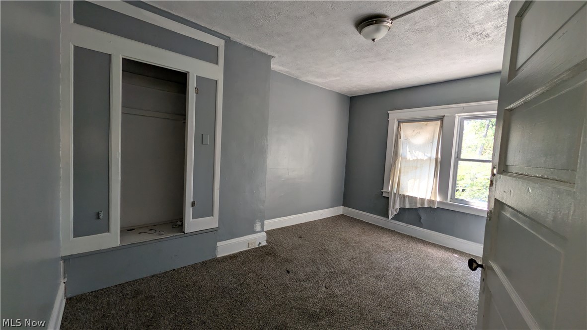 9013 Harris Avenue Cleveland OH 44104