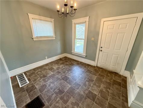 222 Rhodes Avenue Akron OH 44302