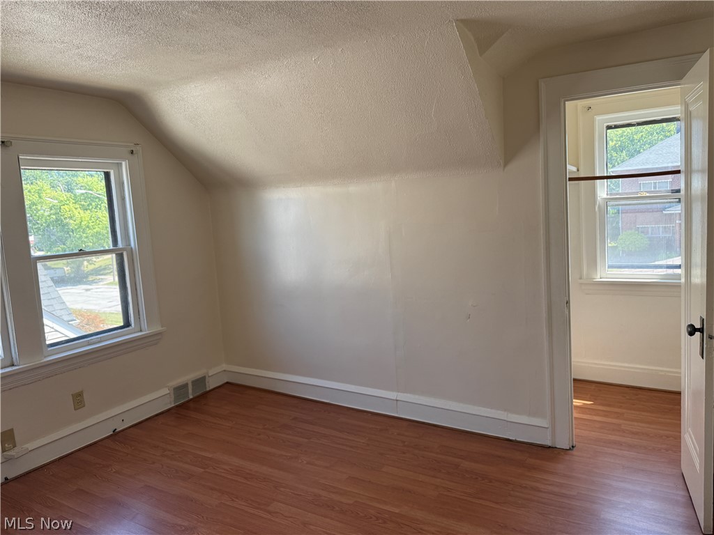 4752 E 88th Garfield Heights OH 44125