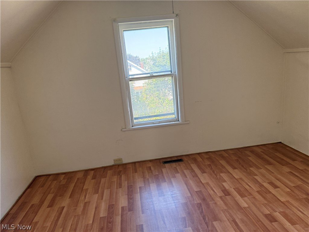 4752 E 88th Garfield Heights OH 44125