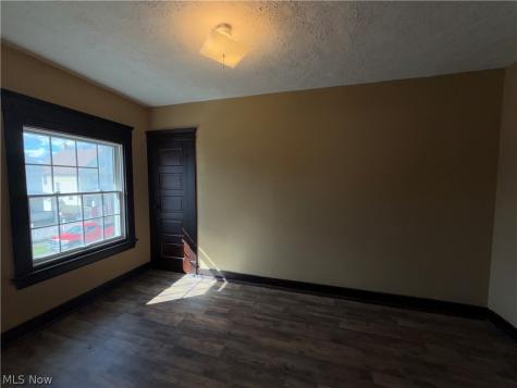 3802 Poe Avenue Cleveland OH 44109