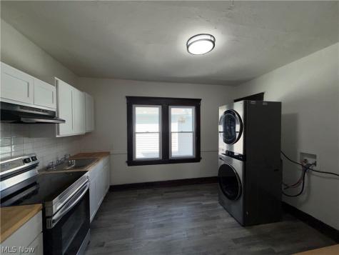 3802 Poe Avenue Cleveland OH 44109