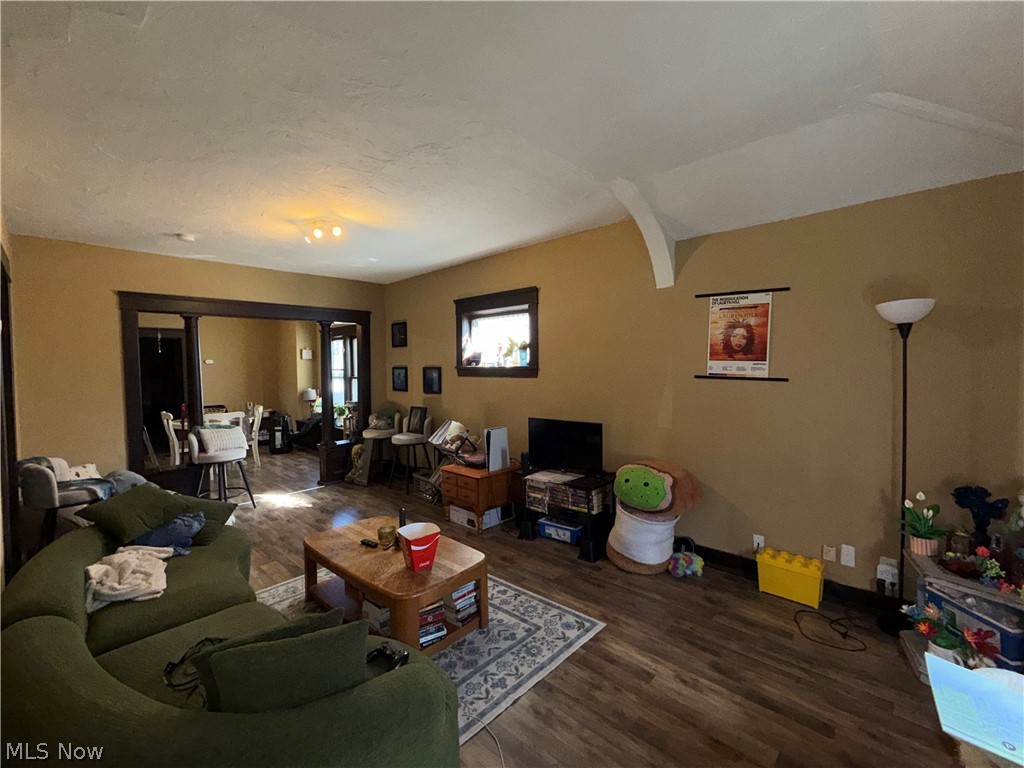 3802 Poe Avenue Cleveland OH 44109
