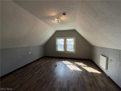 3802 Poe Avenue Cleveland OH 44109