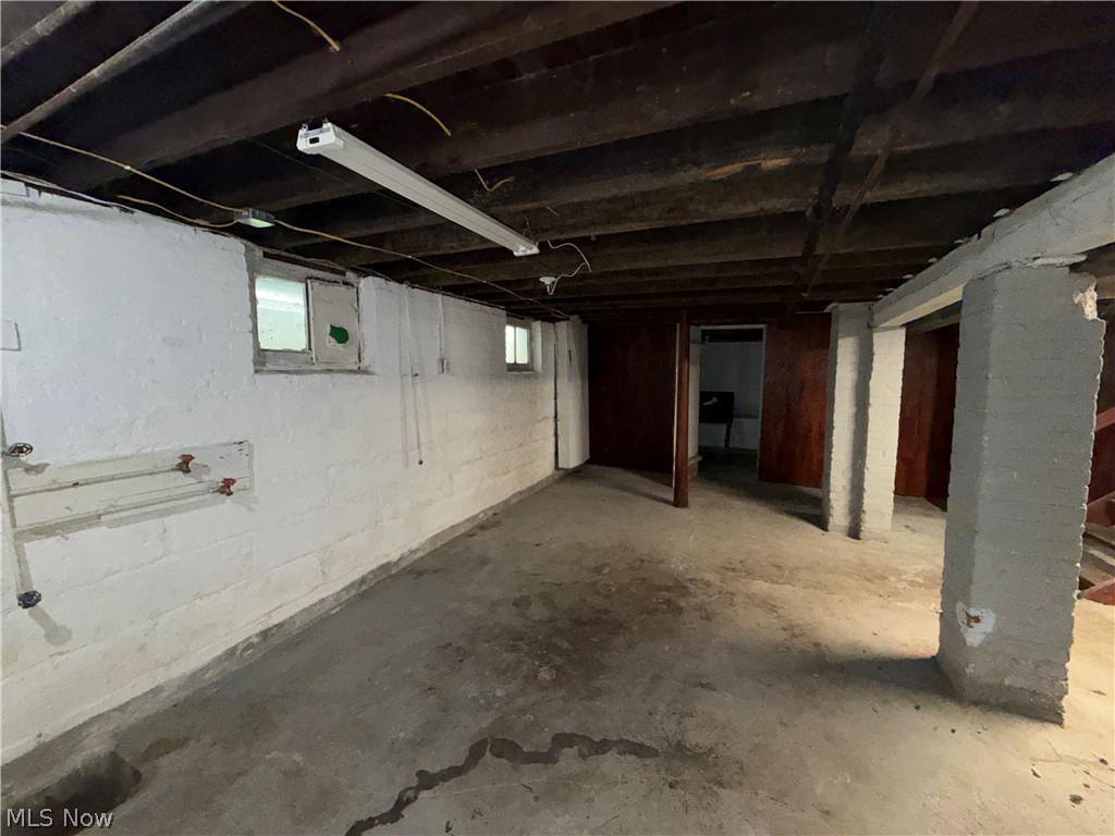 3802 Poe Avenue Cleveland OH 44109