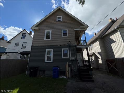 3802 Poe Avenue Cleveland OH 44109