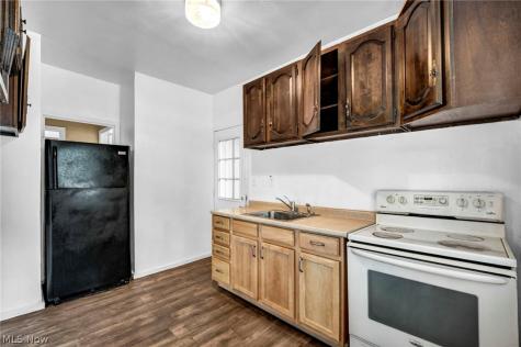 8802 Denison Avenue Cleveland OH 44102