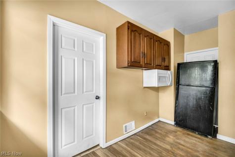 8802 Denison Avenue Cleveland OH 44102