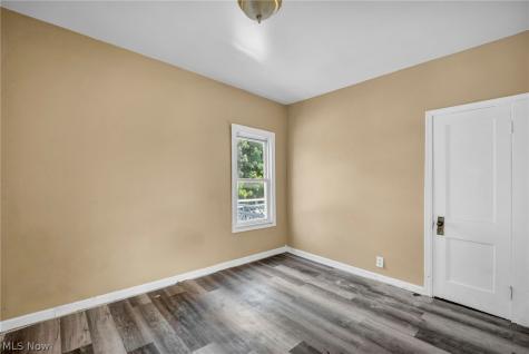 8802 Denison Avenue Cleveland OH 44102