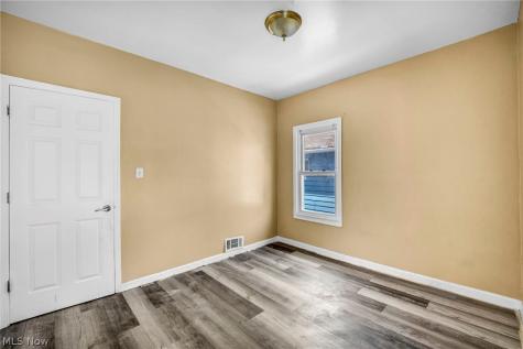 8802 Denison Avenue Cleveland OH 44102