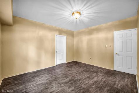 8802 Denison Avenue Cleveland OH 44102