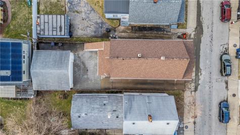 1330 W 67th Street Cleveland OH 44102