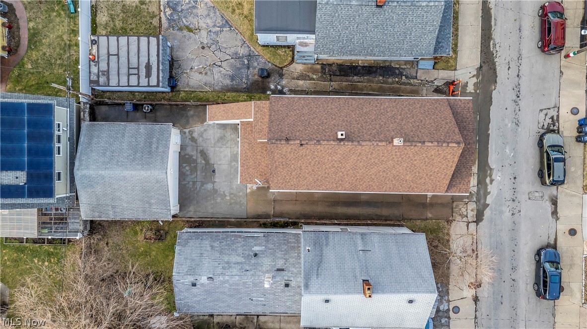 1330 W 67th Street Cleveland OH 44102