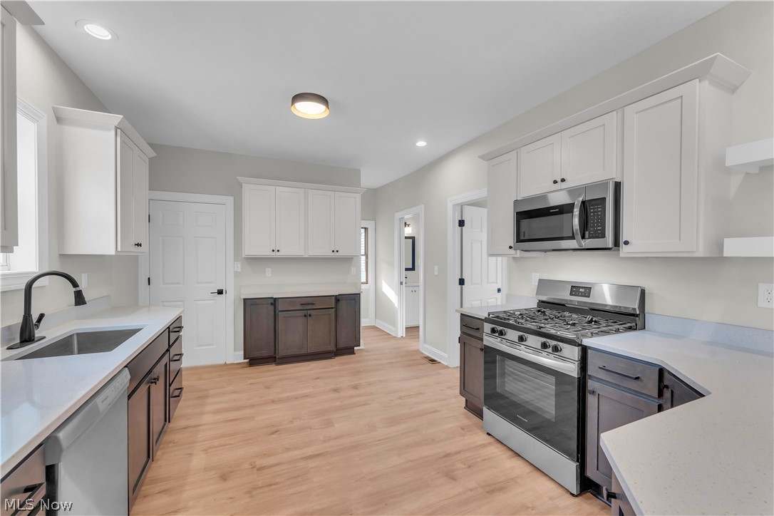 1330 W 67th Street Cleveland OH 44102