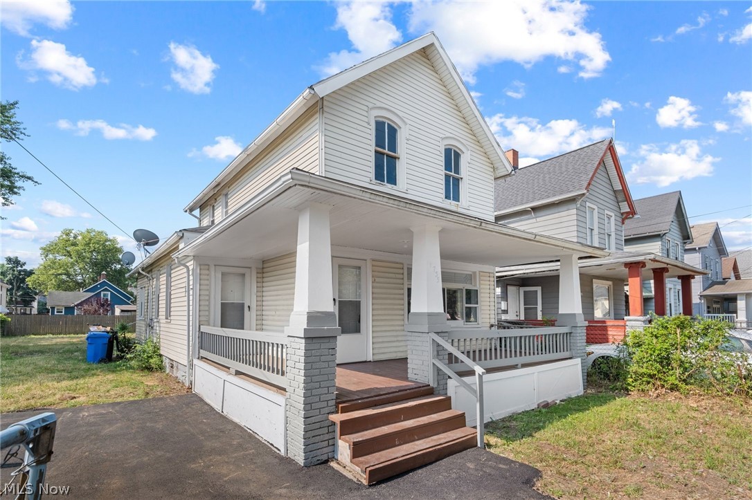1735 Buhrer Avenue Cleveland OH 44109