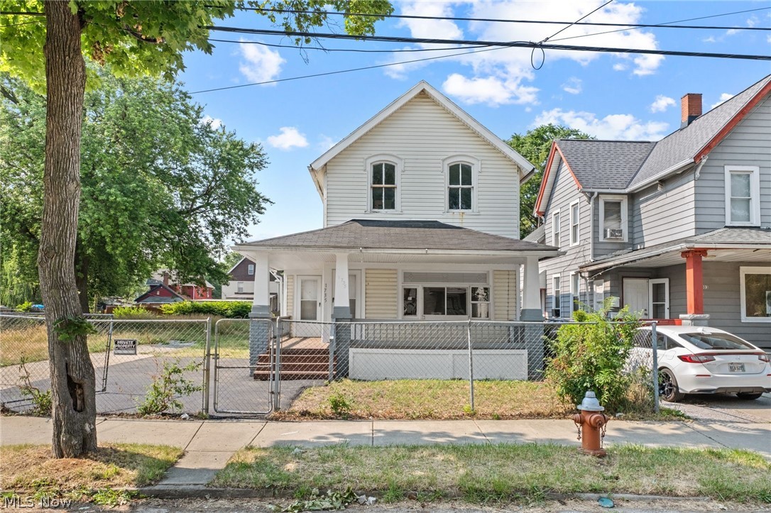 1735 Buhrer Avenue Cleveland OH 44109