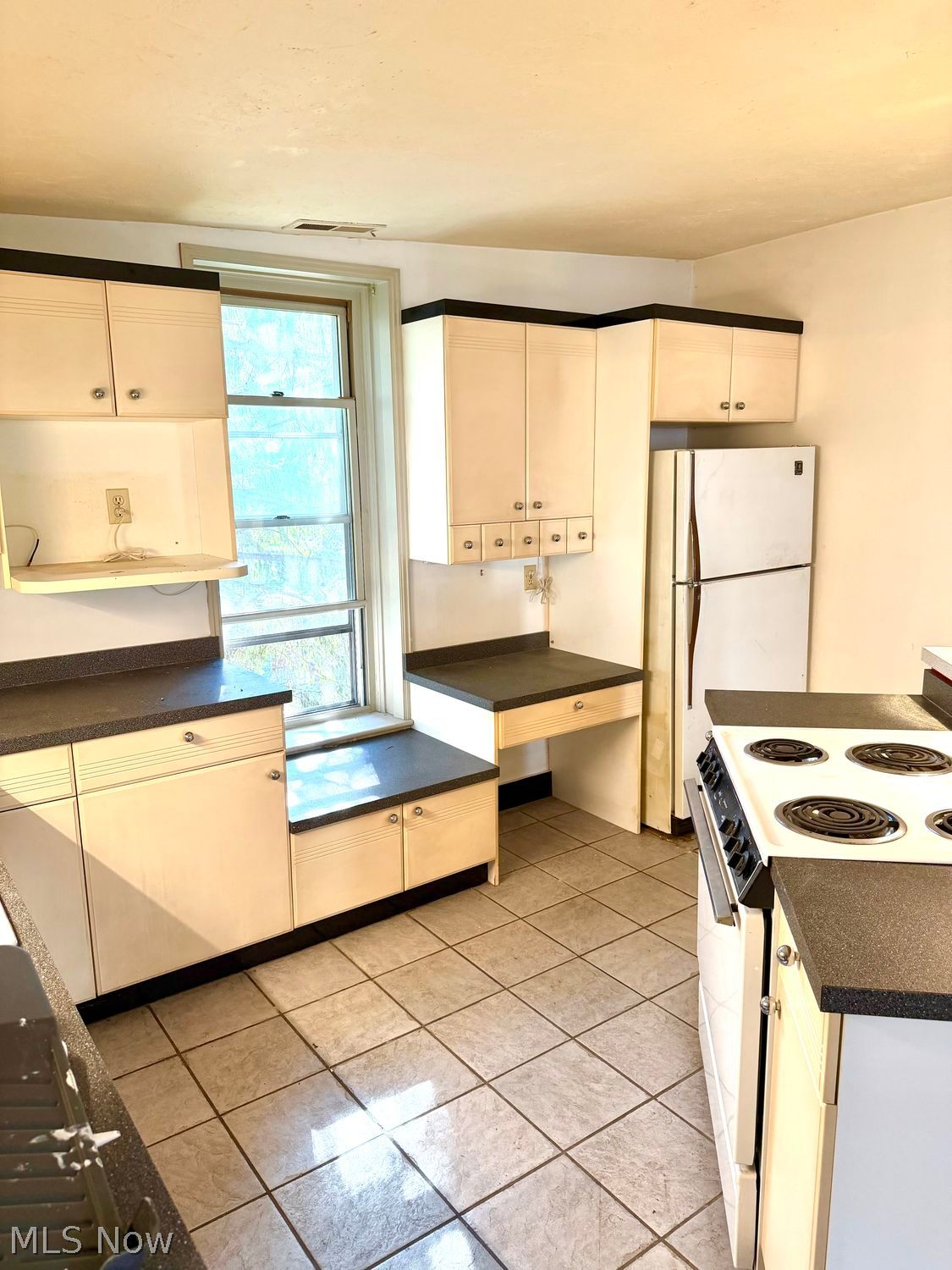 4615 Clinton Avenue Cleveland OH 44102