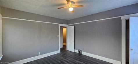 8823 Yale Avenue Cleveland OH 44108