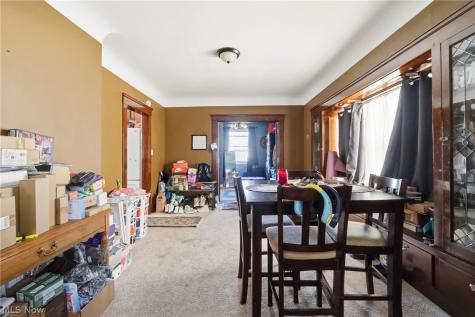 3202 Montclair Avenue Cleveland OH 44109