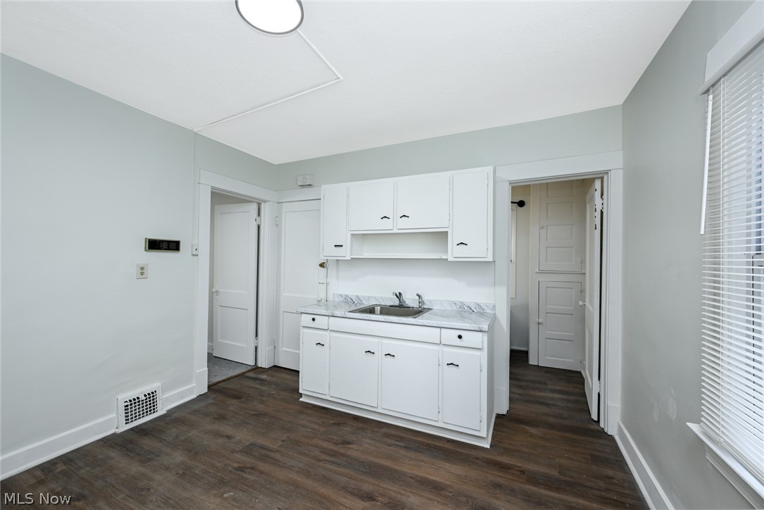 2805 E 126th Street Cleveland OH 44120