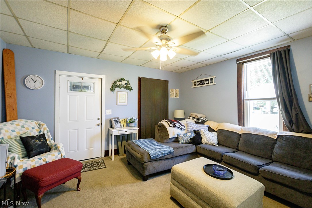 153/155 W Lisbon Street Waynesburg OH 44688