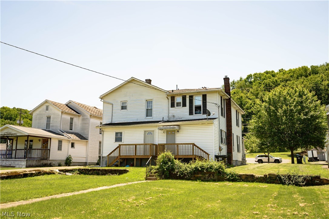 153/155 W Lisbon Street Waynesburg OH 44688