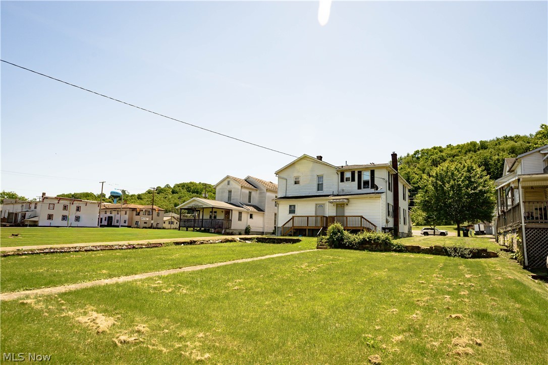 153/155 W Lisbon Street Waynesburg OH 44688
