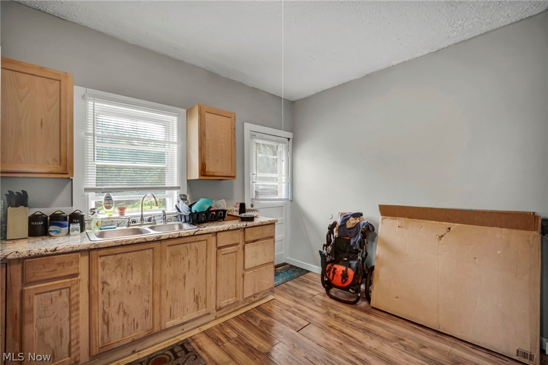 3403 W 98th Street Cleveland OH 44102