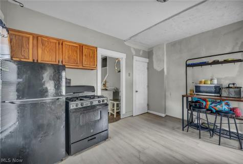 3403 W 98th Street Cleveland OH 44102