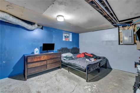 3403 W 98th Street Cleveland OH 44102